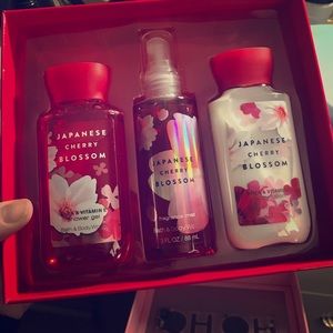 Bath And Body Works - Perfume set