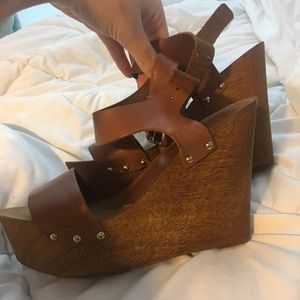 Charles David Tamela Wedges Size 8