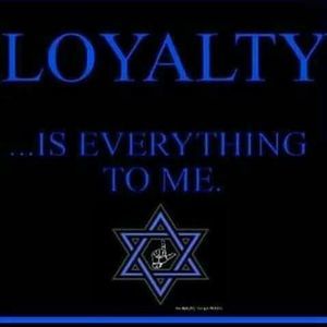 Meet your Posher, Dee