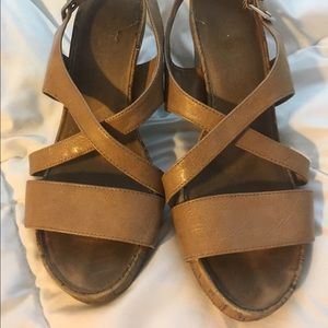 AEROSOLES Brown Wedges Size 8
