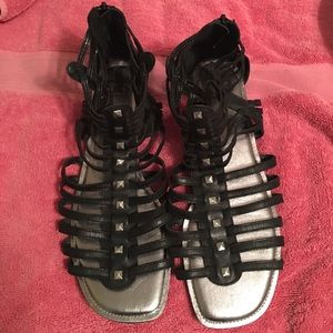 Gianni Bini gladiator sandals brand new sandals 10