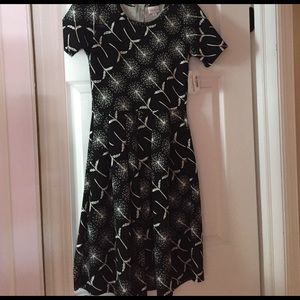 Lularoe Amelia
