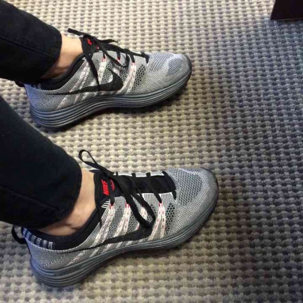 Nike Flyknit lunar 1