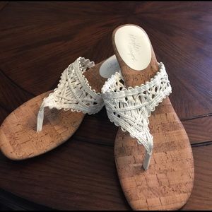 NEW Women Sandals 🌺