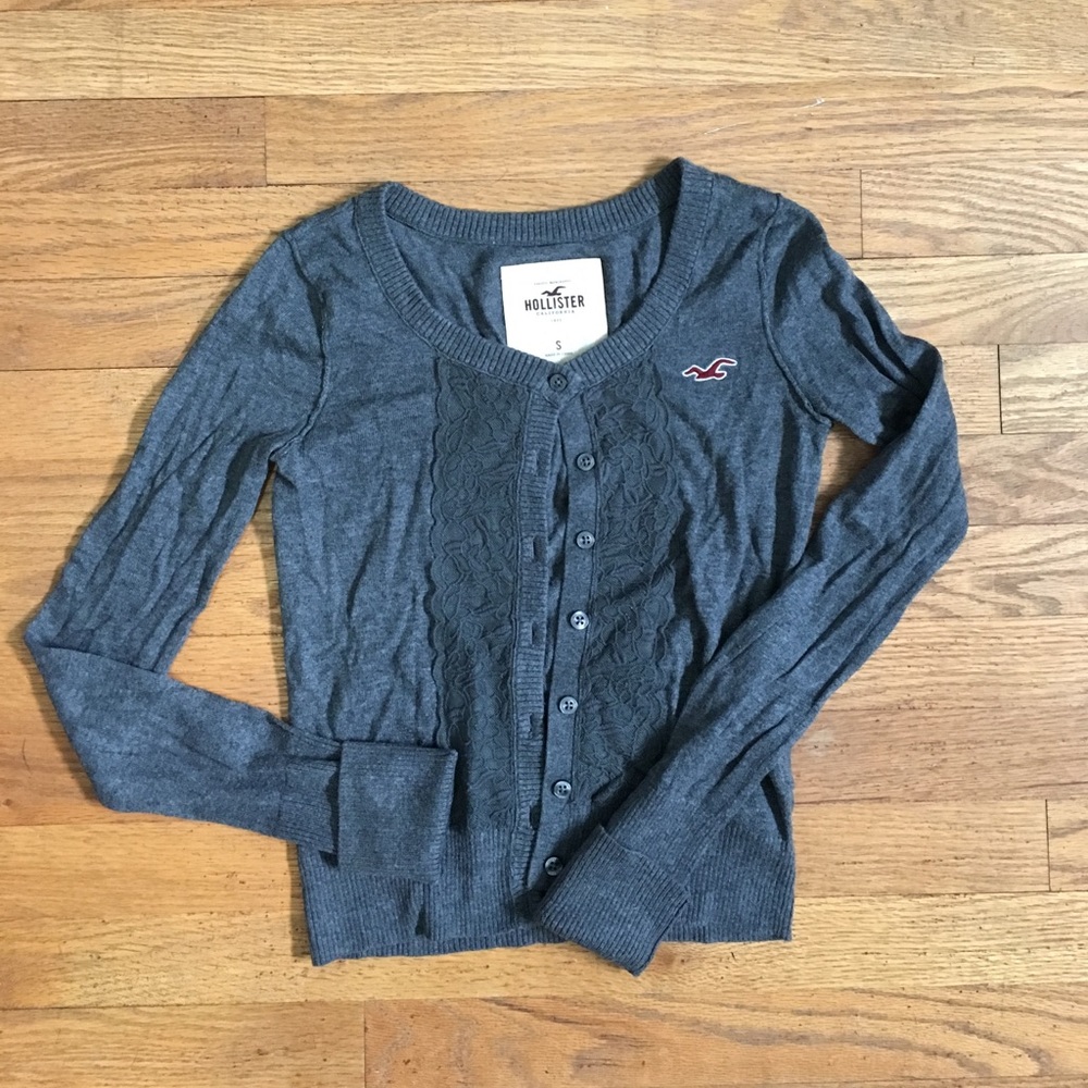 Hollister sweater