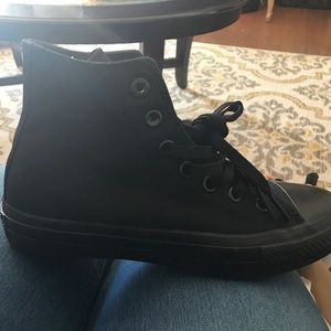 Brand new chuck taylor 2 black