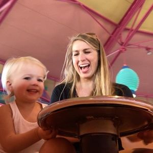 Meet your Posher, Jenn