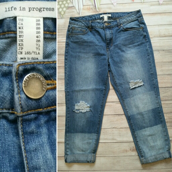 Life in Progress Denim - NWOT Life in Progress Distressed Boyfriend Jeans