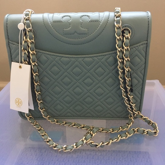 🎊SOLD🎊 Tory Burch Fleming Quilted Leather Bag - Picture 5 of 8