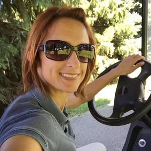 Meet your Posher, Dena