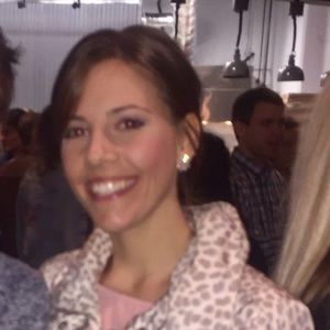 Meet your Posher, Emily