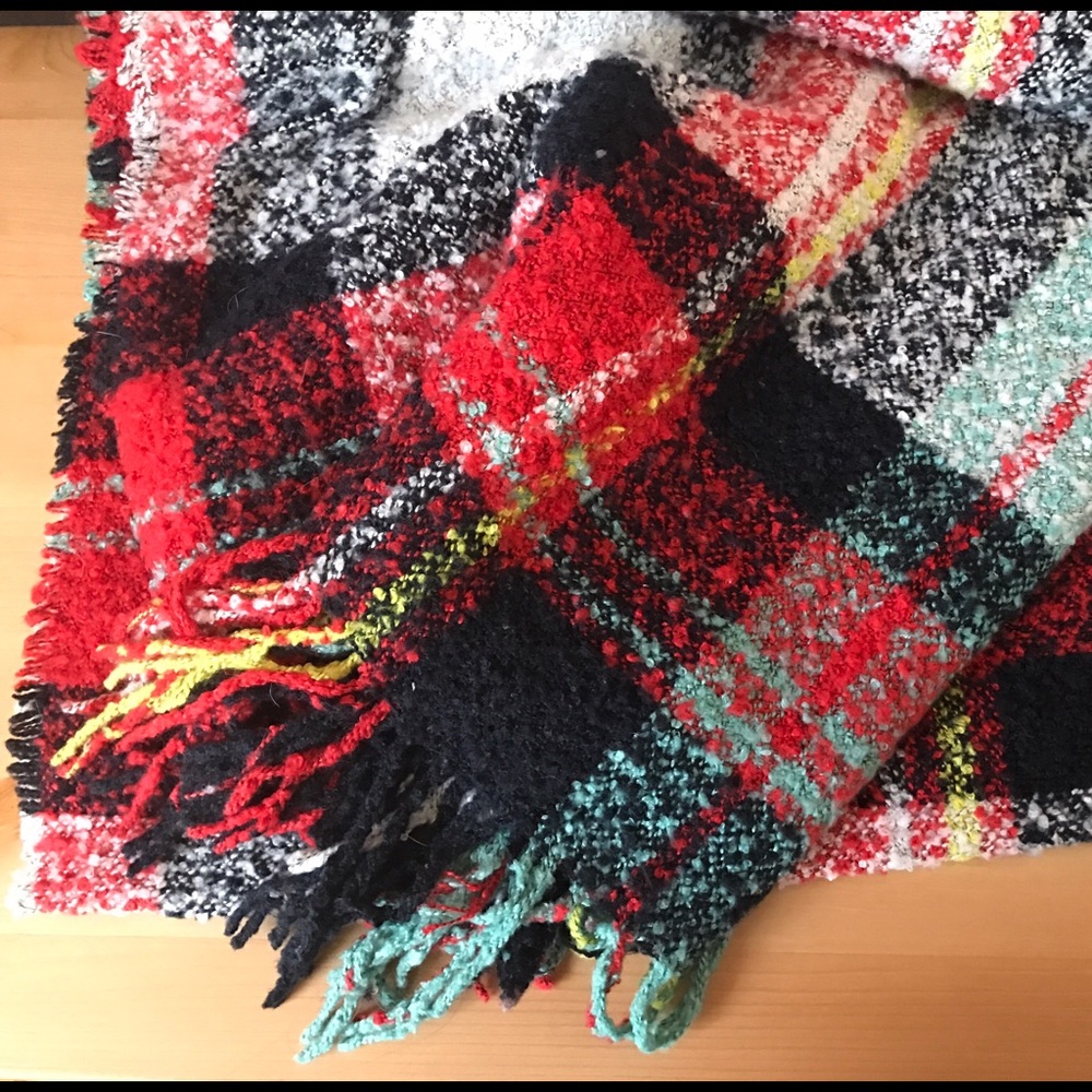 ✨FLASH SALE ⚡️✨AE Super Soft Blanket Scarf