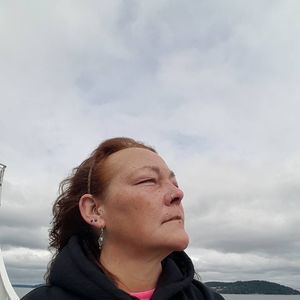 Meet your Posher, Lee