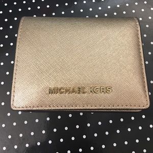 👛👛 Michael Kors Gold wallet