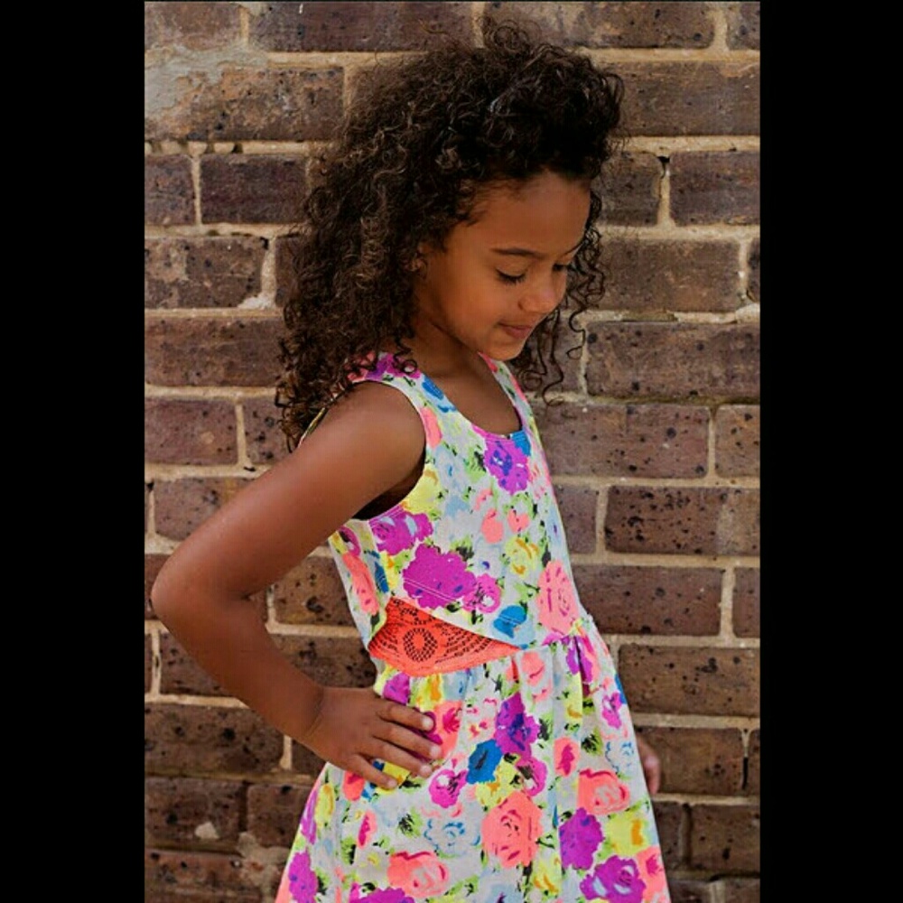 Lipstik Girls NWT Multi Colored Floral Print Dress