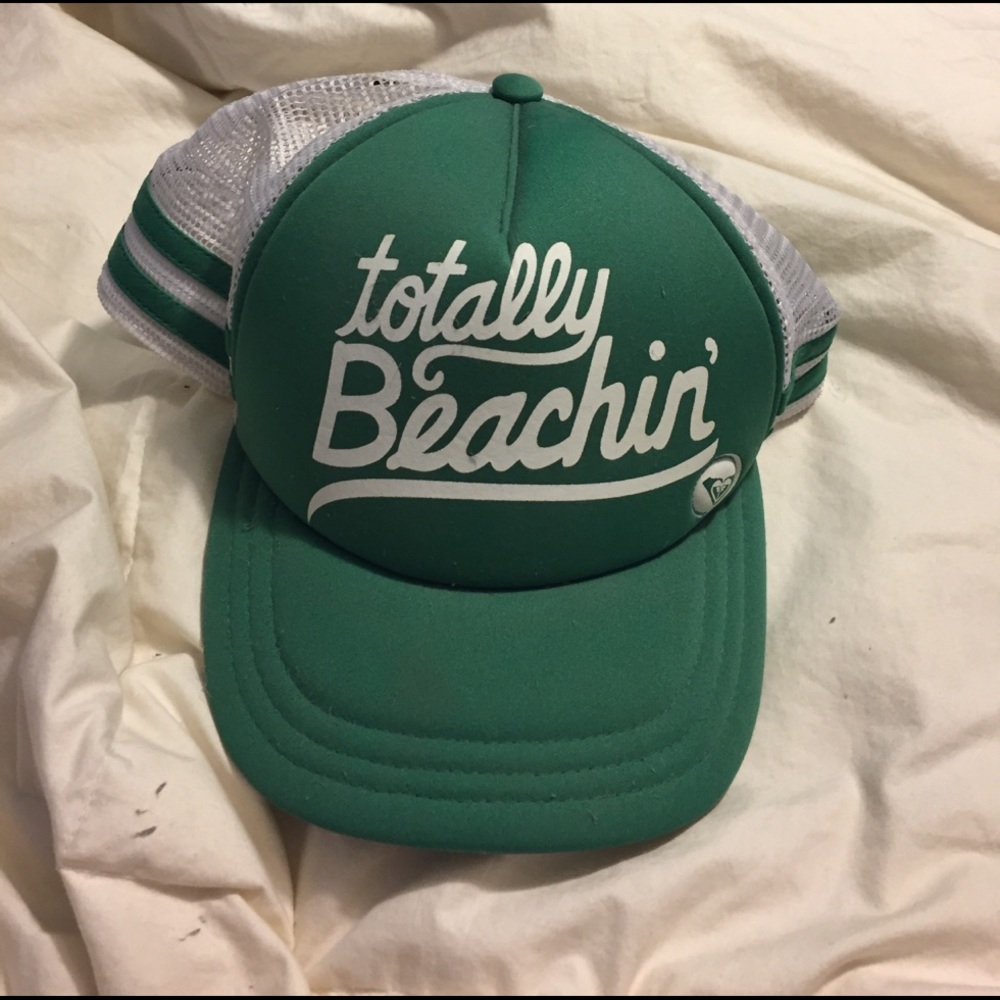 Roxy beach hat!