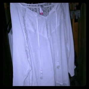 Tassled White Top
