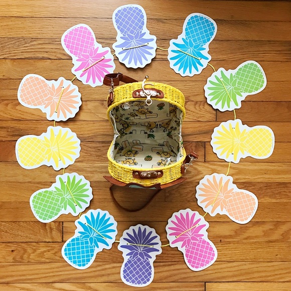 BOUTIQUE • pineapple paradise purse 🍍 - Picture 3 of 4