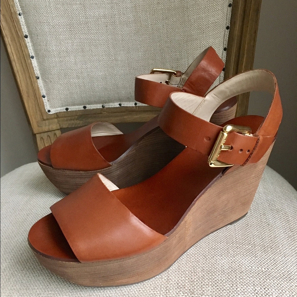 🆕 Michael Kors 🔥 Xaria Wooden-Wedge Sandals
