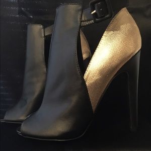 Charlotte Russe Black & Gold boots