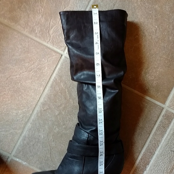 LIKE NEW(BONGO) HIGH BOOT - Picture 5 of 7