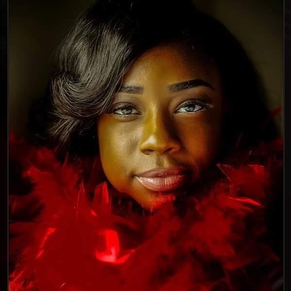 Meet your Posher, Traci - Picture 1 of 1