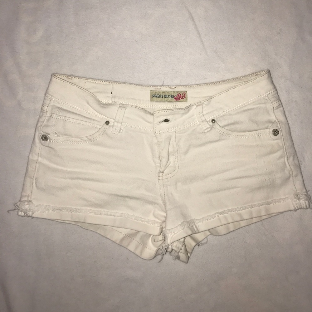 🎉 MOVING SALE Paris Blues White Denim Shorts