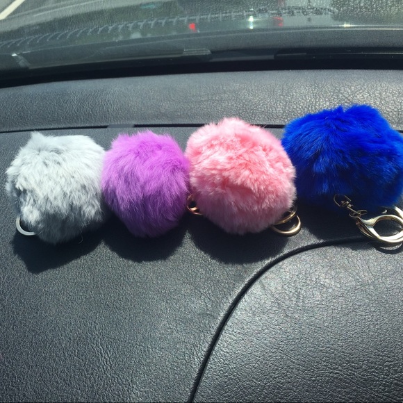 Fur key chain! - Picture 2 of 2