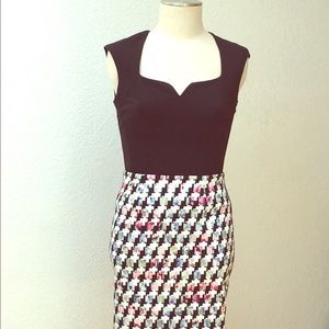 Black sweetheart tank top.