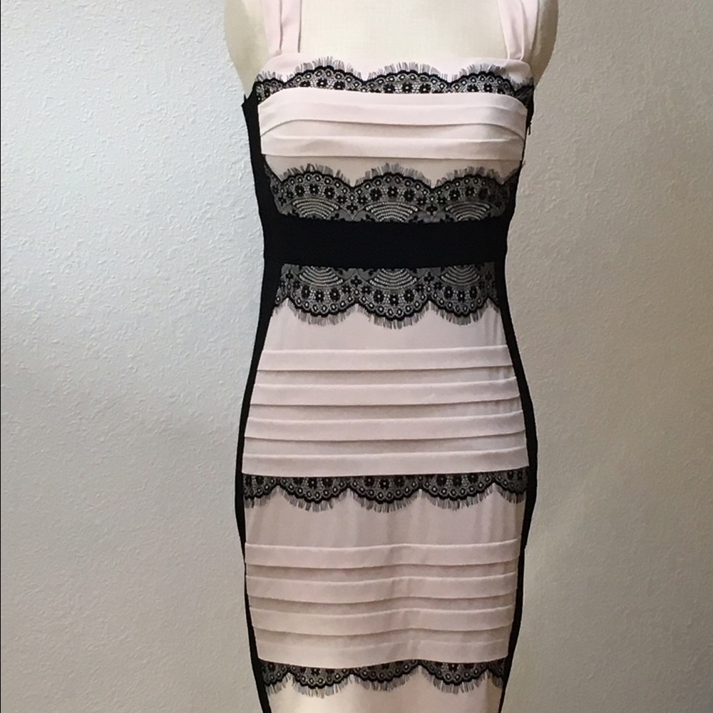 Final Sale! $20 Black/pink tiered fitted dress.
