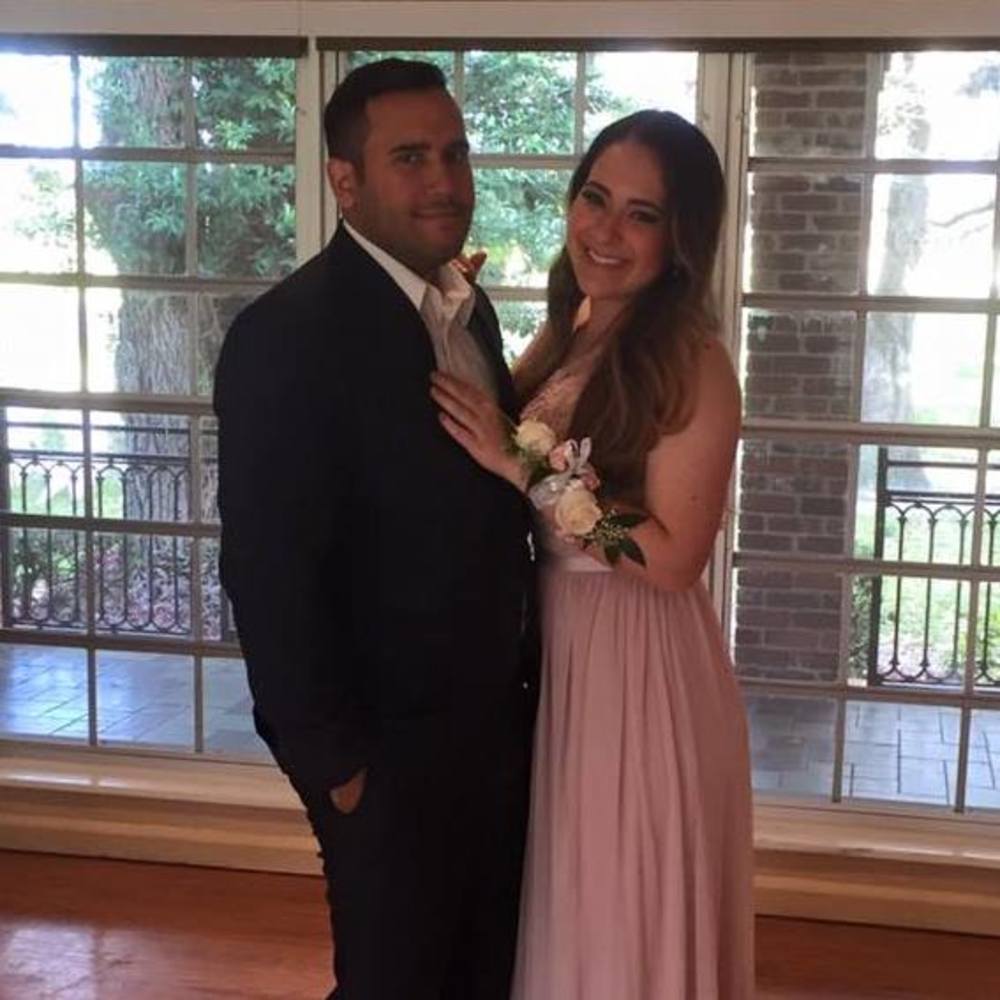 Meet your Posher, Claudia