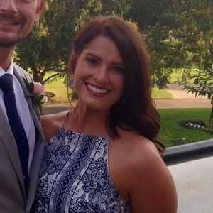 Meet your Posher, Cassandra