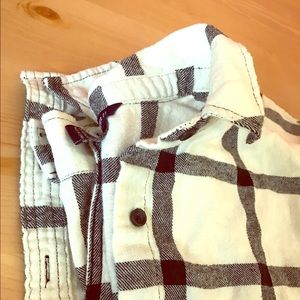 💐🌸 SPRING SALE 🌸💐 F21 Plaid Button Down