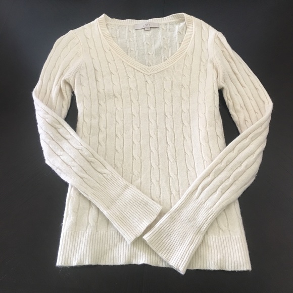 Cream Cable Knit Sweater - Picture 2 of 2