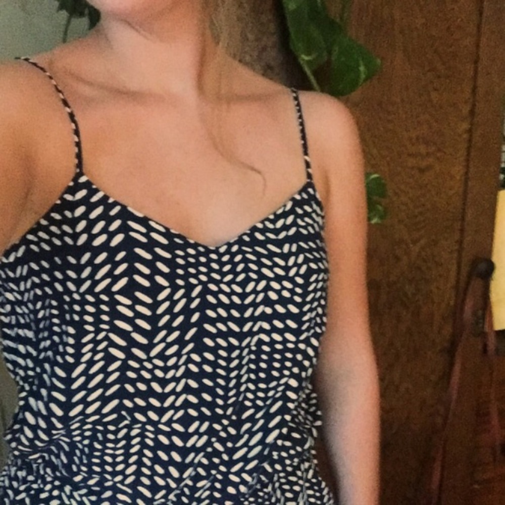 Loft jumper size small