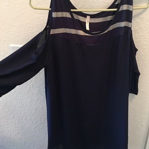 You can wear it as a dress or with leggings!