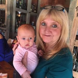 Meet your Posher, Janet