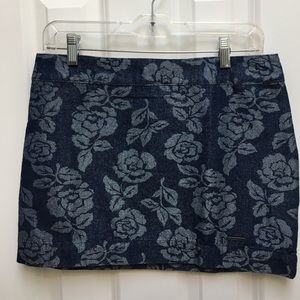 Abercrombie & Fitch rose skirt