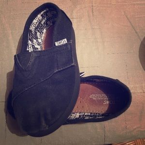 Toddler Toms