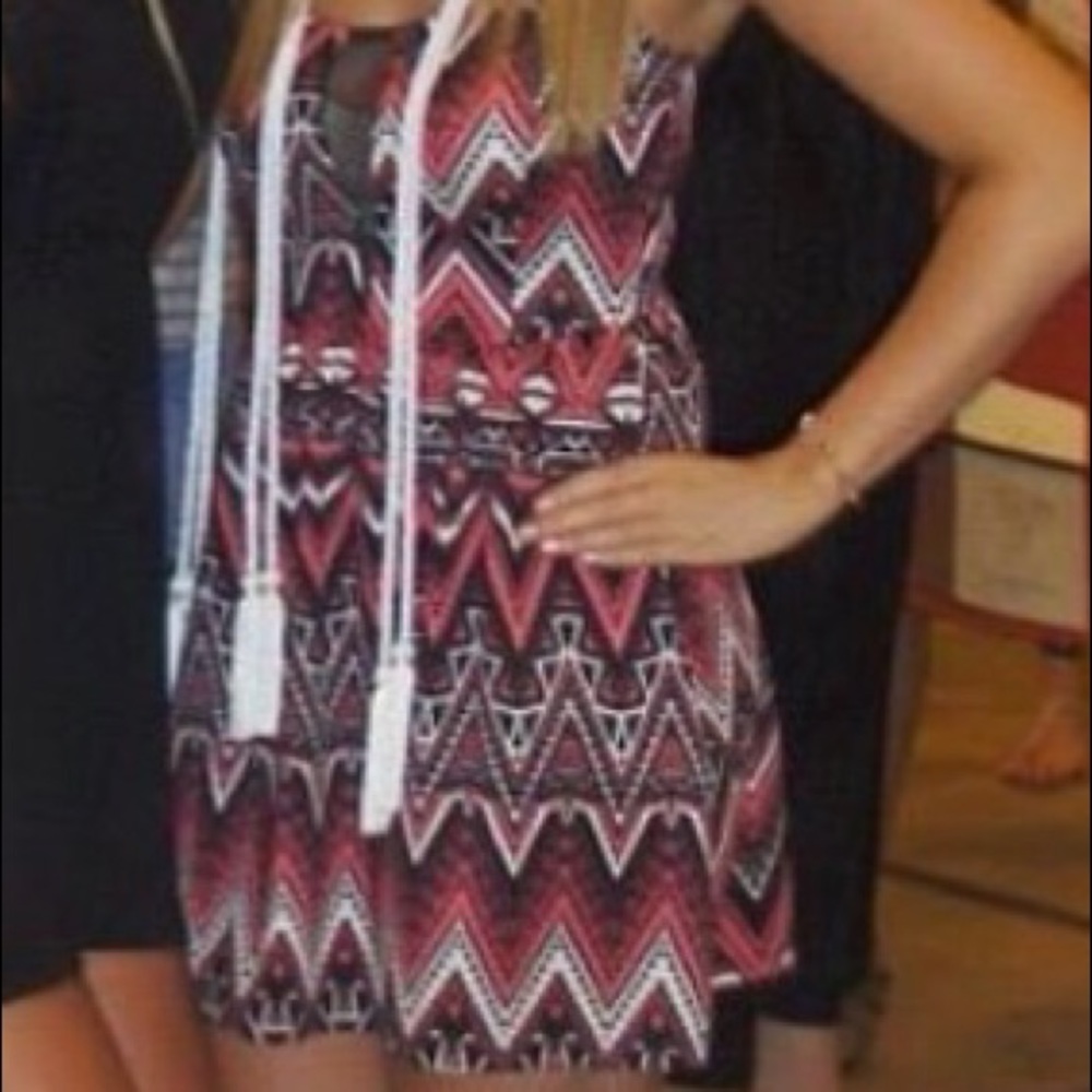 Dress - Picture 4 of 4