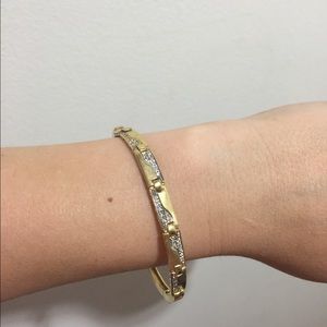 Gold bangle bracelet