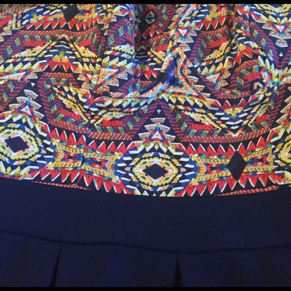 Dress - Picture 3 of 4