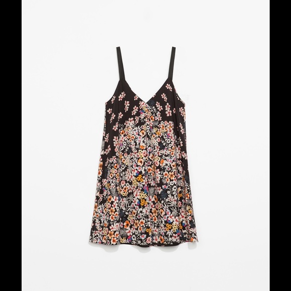 🛍SOLD🛍Zara TRF floral dress - Picture 4 of 4