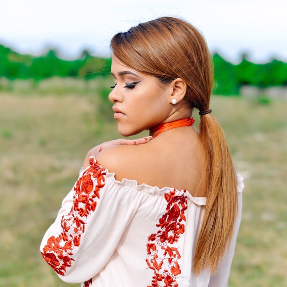 Dress - Picture 3 of 3