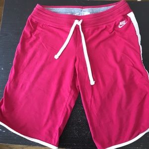 Pink Nike Capri