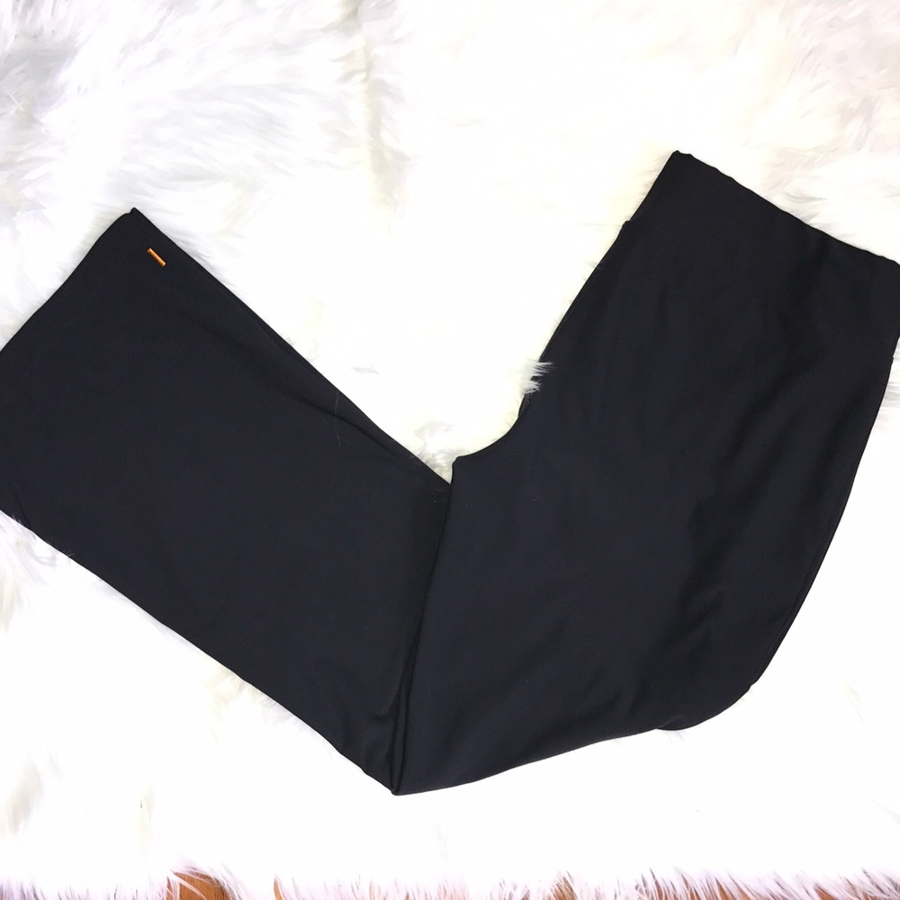 Lucy. Vital Collection Pants