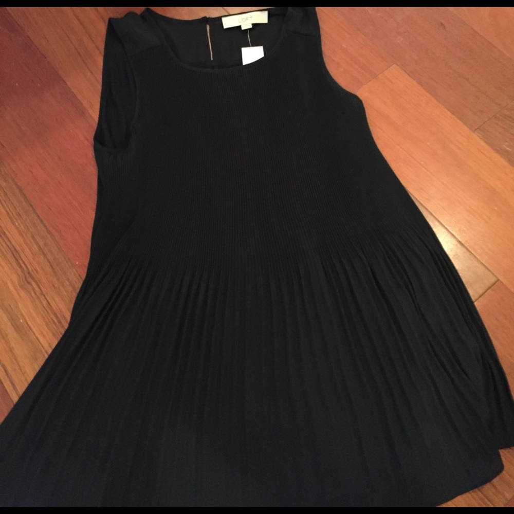 Loft flows tank. So adorable!