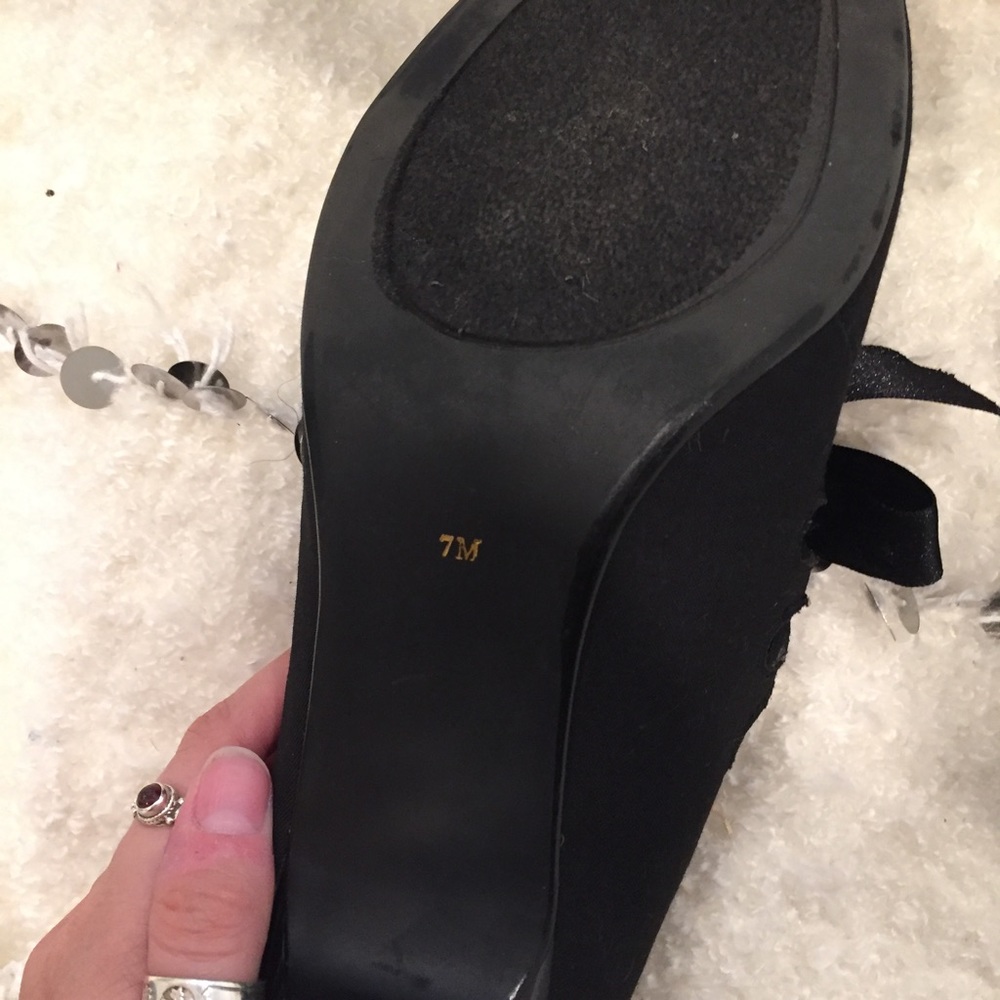 ✨HP • Vintage • Black Mary Jane Saddle Bow Heels • - Picture 3 of 4