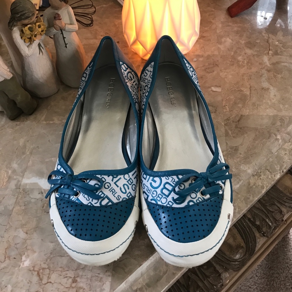 BCBG Slip Ons Size 7.5