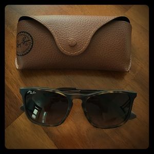 "Youngster" Ray-Ban sunglasses